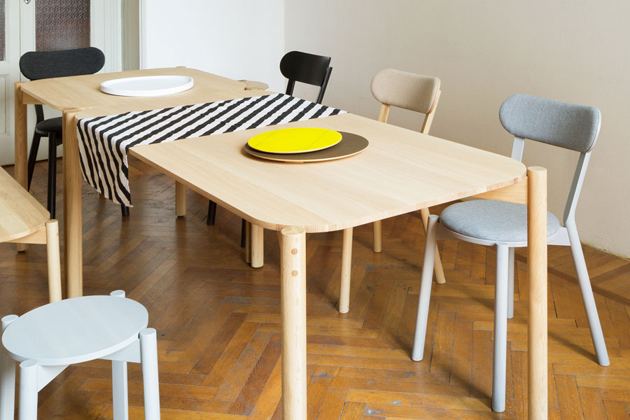 KARIMOKU NEW STANDARD (カリモクニュースタンダード) CASTOR CHAIR