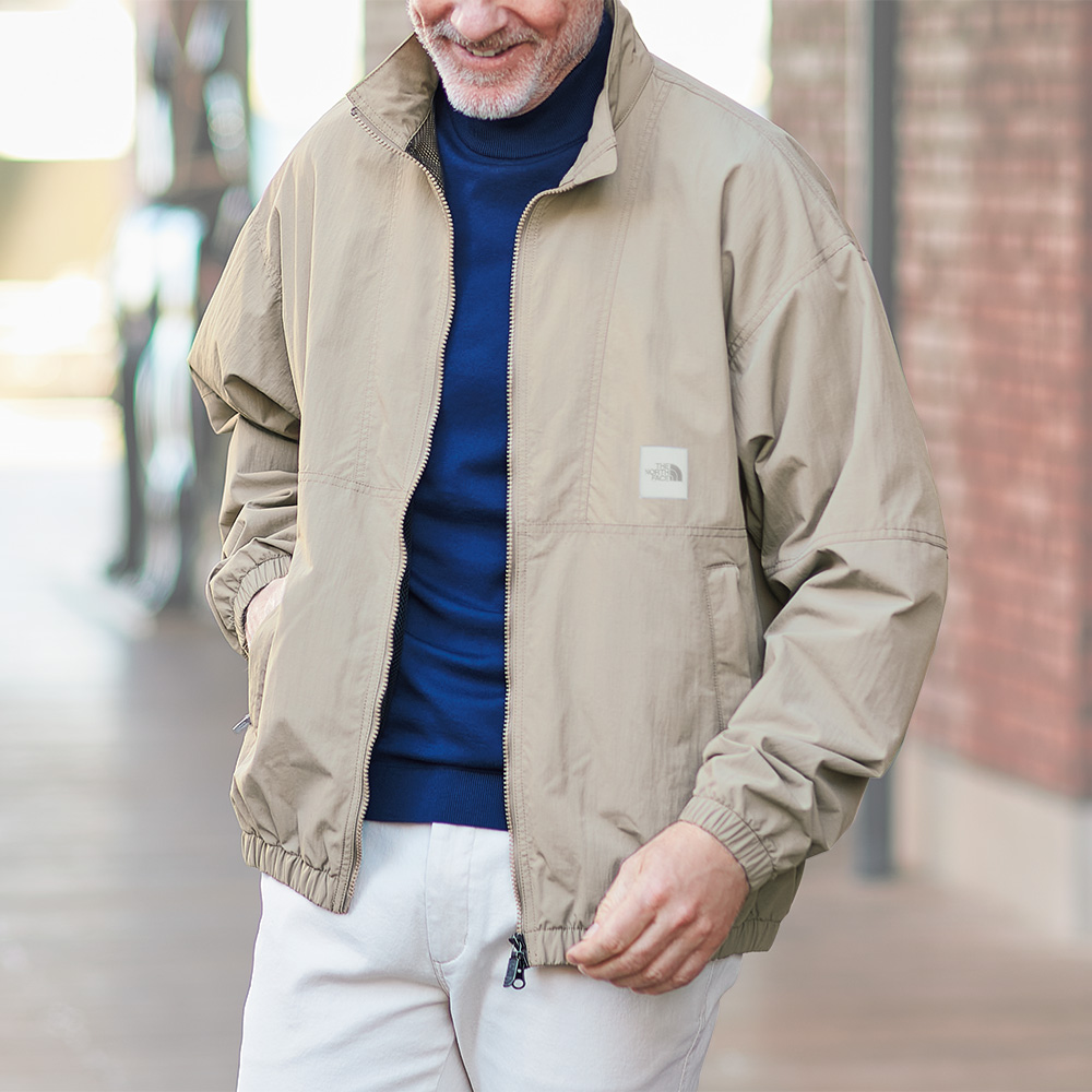 ザ・ノース・フェイス エンライドトラックジャケット | ライトアップ