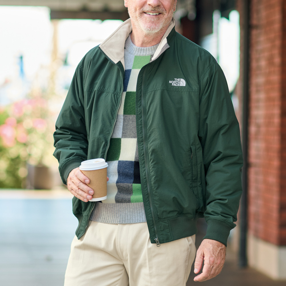 ザ・ノース・フェイス コンパクトノマドブルゾン | ライトアップ