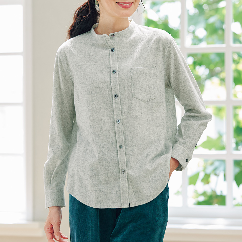 日々 ウール混シャンブレー・スタンドカラーブラウス | ライトアップ