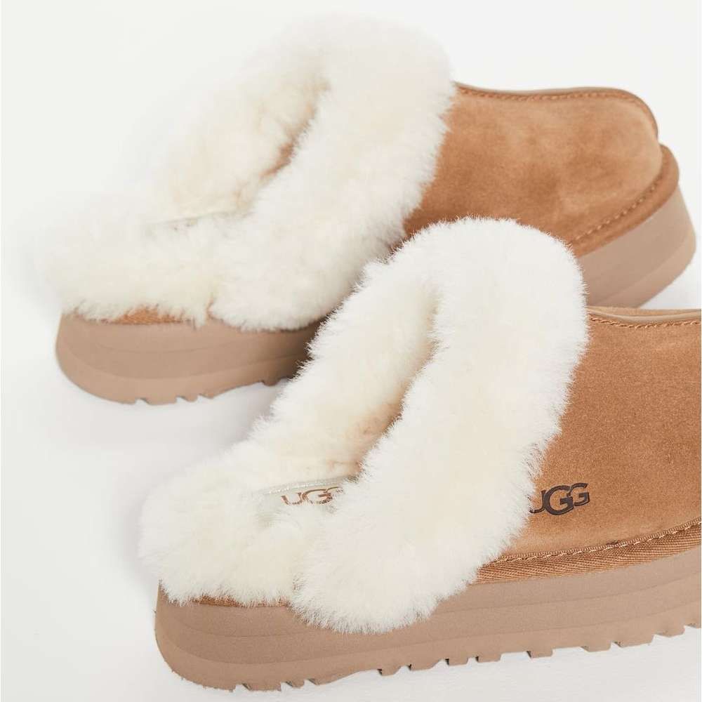 UGG® Disquette Slippers | Linen Chest