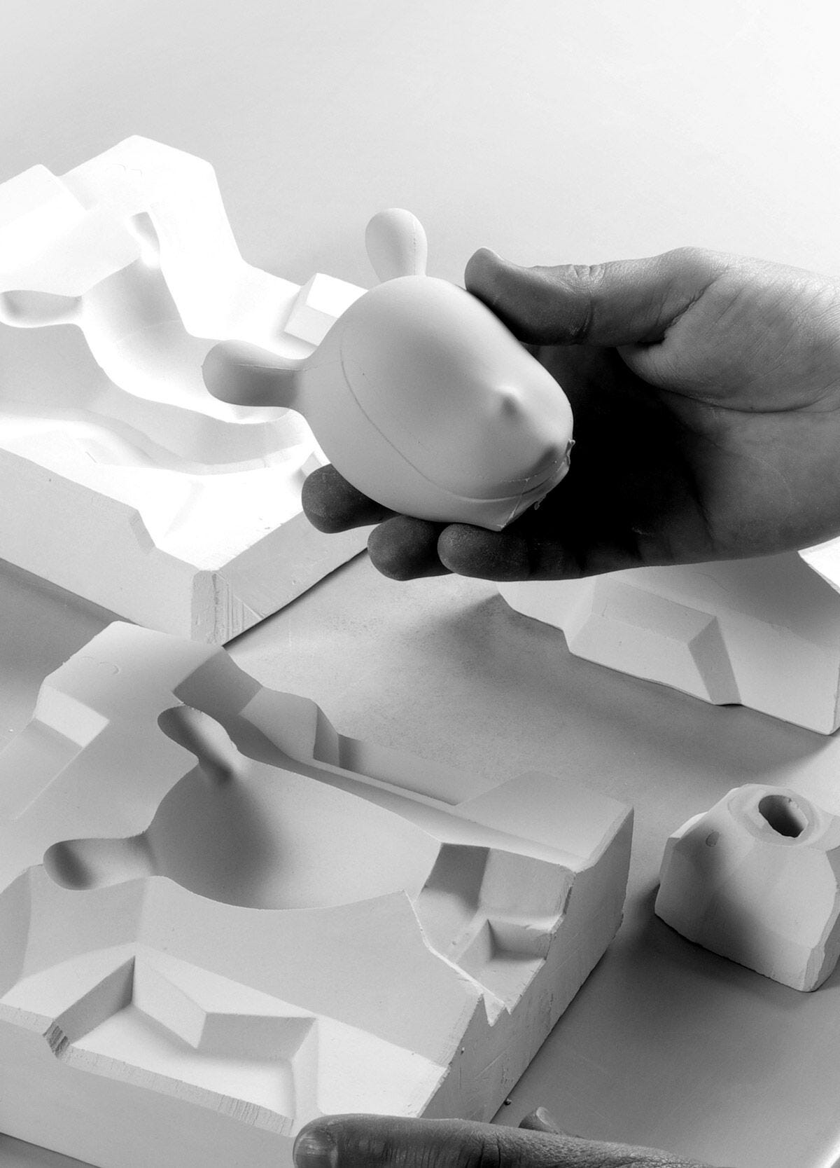 The Silver Guest -小 | リヤドロ公式オンライン