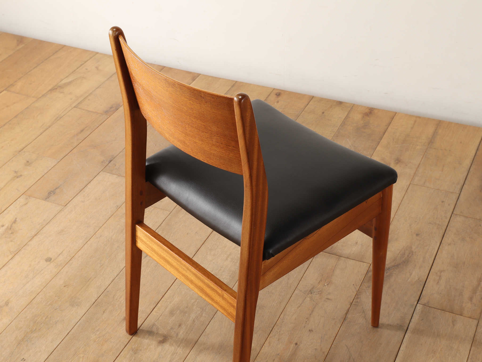 ダイニングチェア | ロイズ・アンティークス | ヨーロッパの