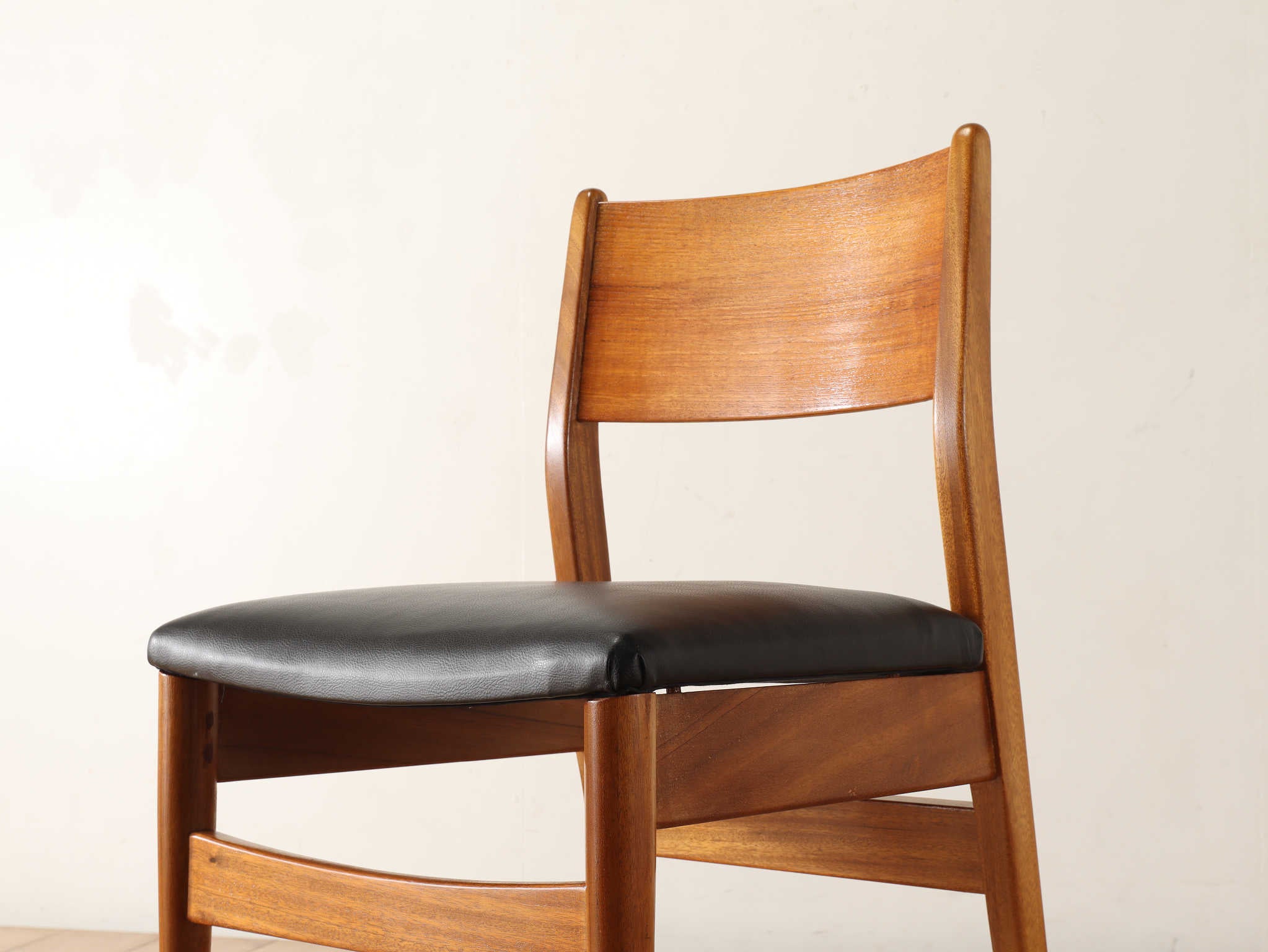 ダイニングチェア | ロイズ・アンティークス | ヨーロッパの