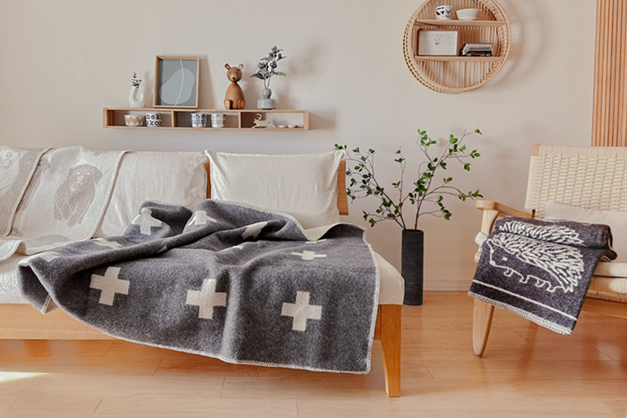 BARKER TEXTILE バーカーテキスタイル / ブランケット / クッション