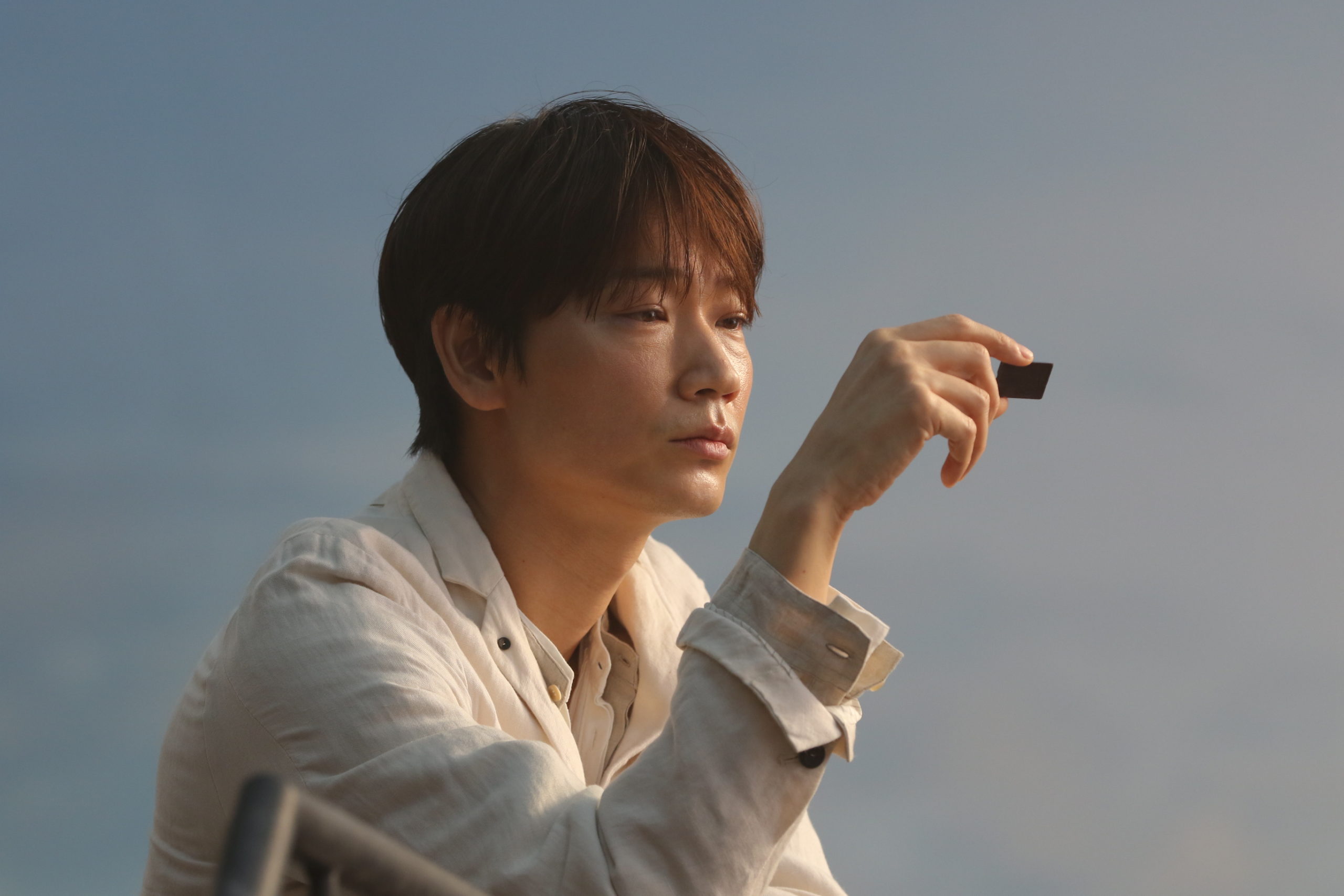 綾野剛、現場愛が爆発したこだわりの新CMが登場！4月13日（火）より