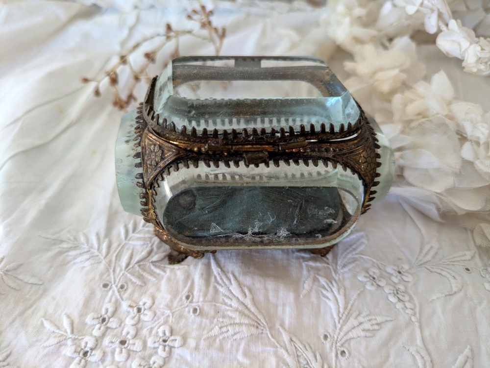 フランス 19世紀末 ベベルガラスのジュエリーボックス