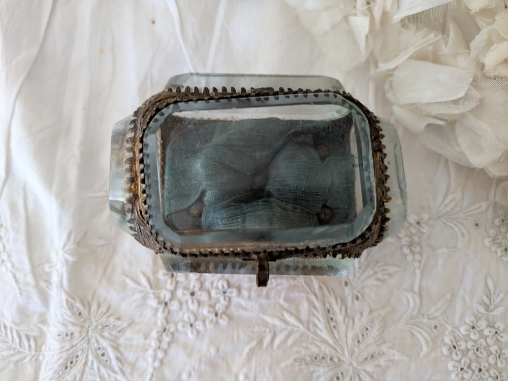 フランス 19世紀末 ベベルガラスのジュエリーボックス