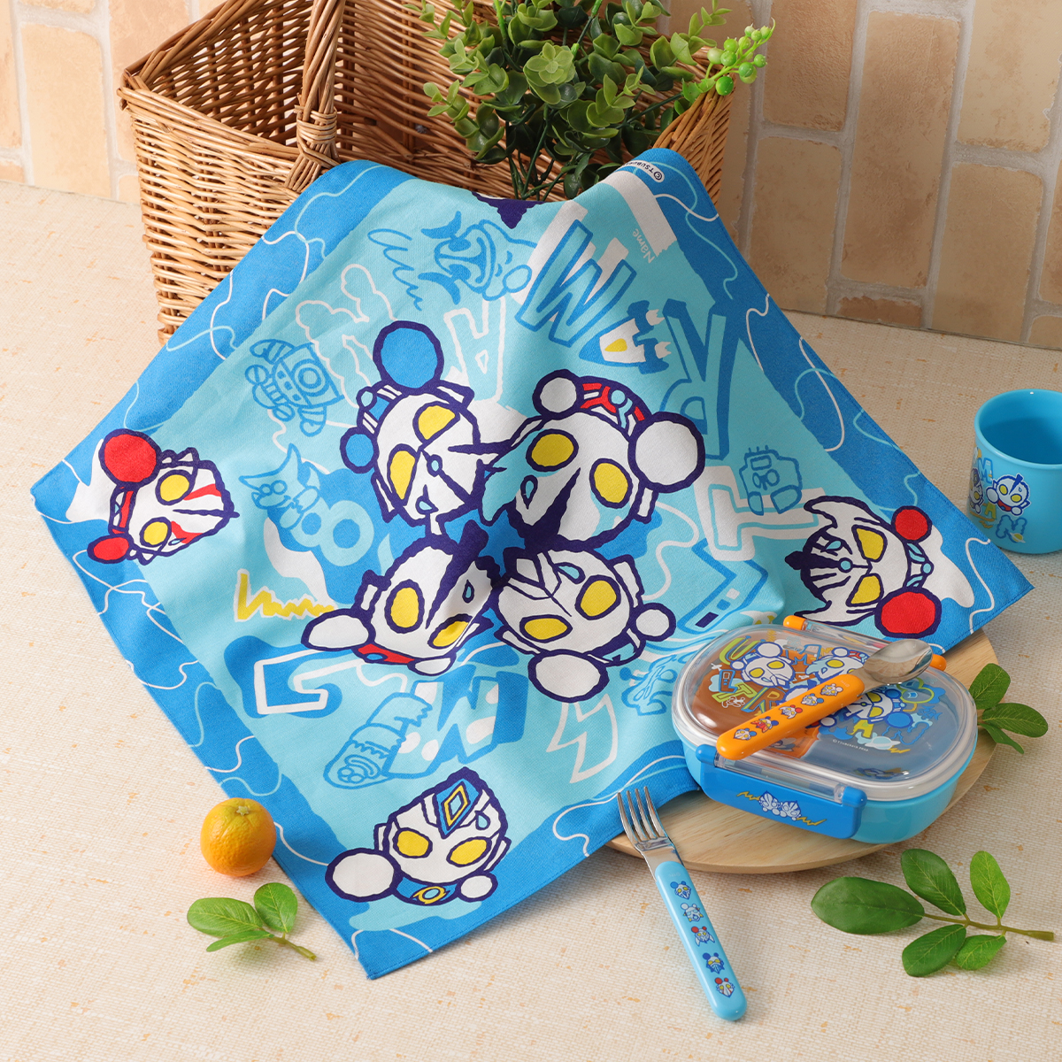 M78ウルトラマン ランチクロス ストリートアート 46378 《ウルトラマン