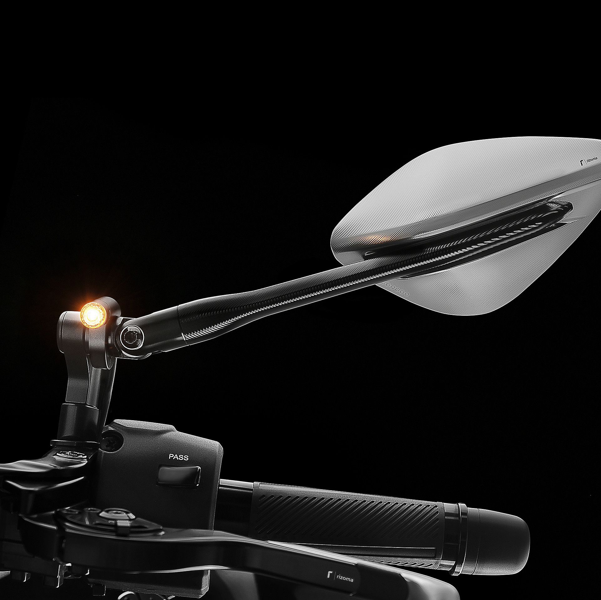 rizoma FR070BM ライト・ウィンカー Motovation USA > PARTS & ACCESSORIES > Led Light Unit Turn Signal