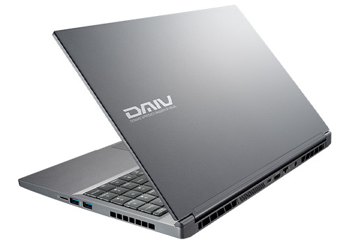 8コアCPUとRTX 2060搭載で、約1.77kg。従来製品を上回るパフォーマンス