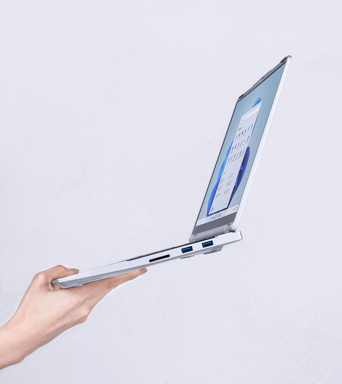 DAIV Zシリーズ｜14型モバイルクリエイターノートPC DAIV by マウス