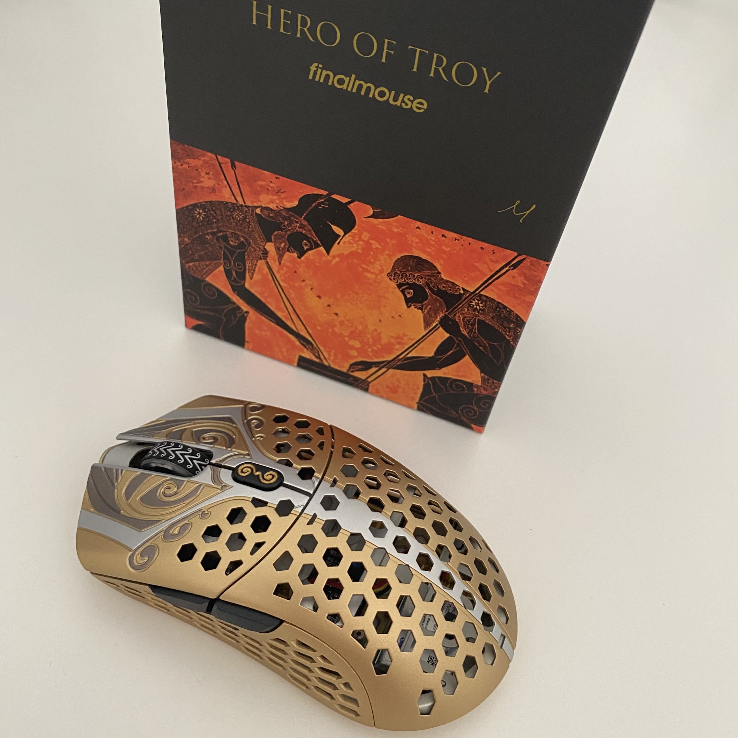 Medium Wireless Finalmouse Starlight-12 Review | Mouse Pro