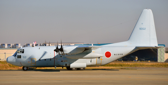 輸送機「C－130R」｜航空機（固定翼）｜装備品｜海上自衛隊