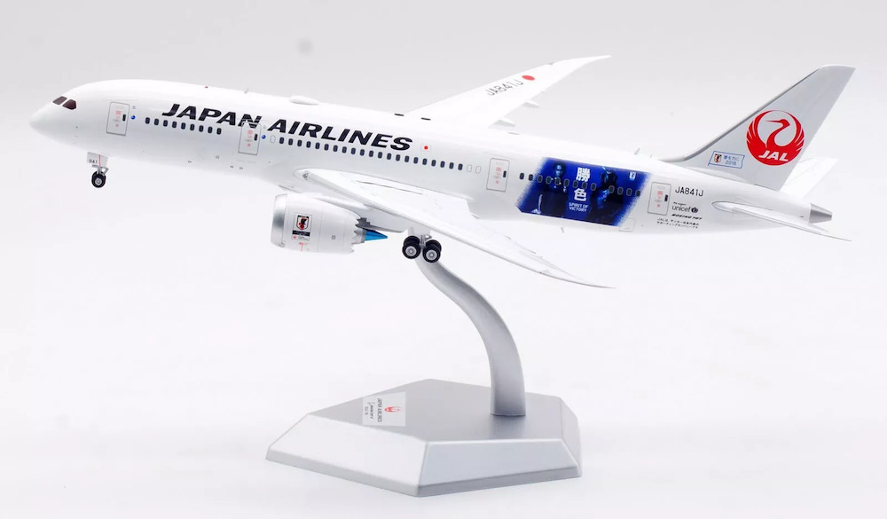 Boeing 787-8 Dreamliner JAL Japan Airlines 