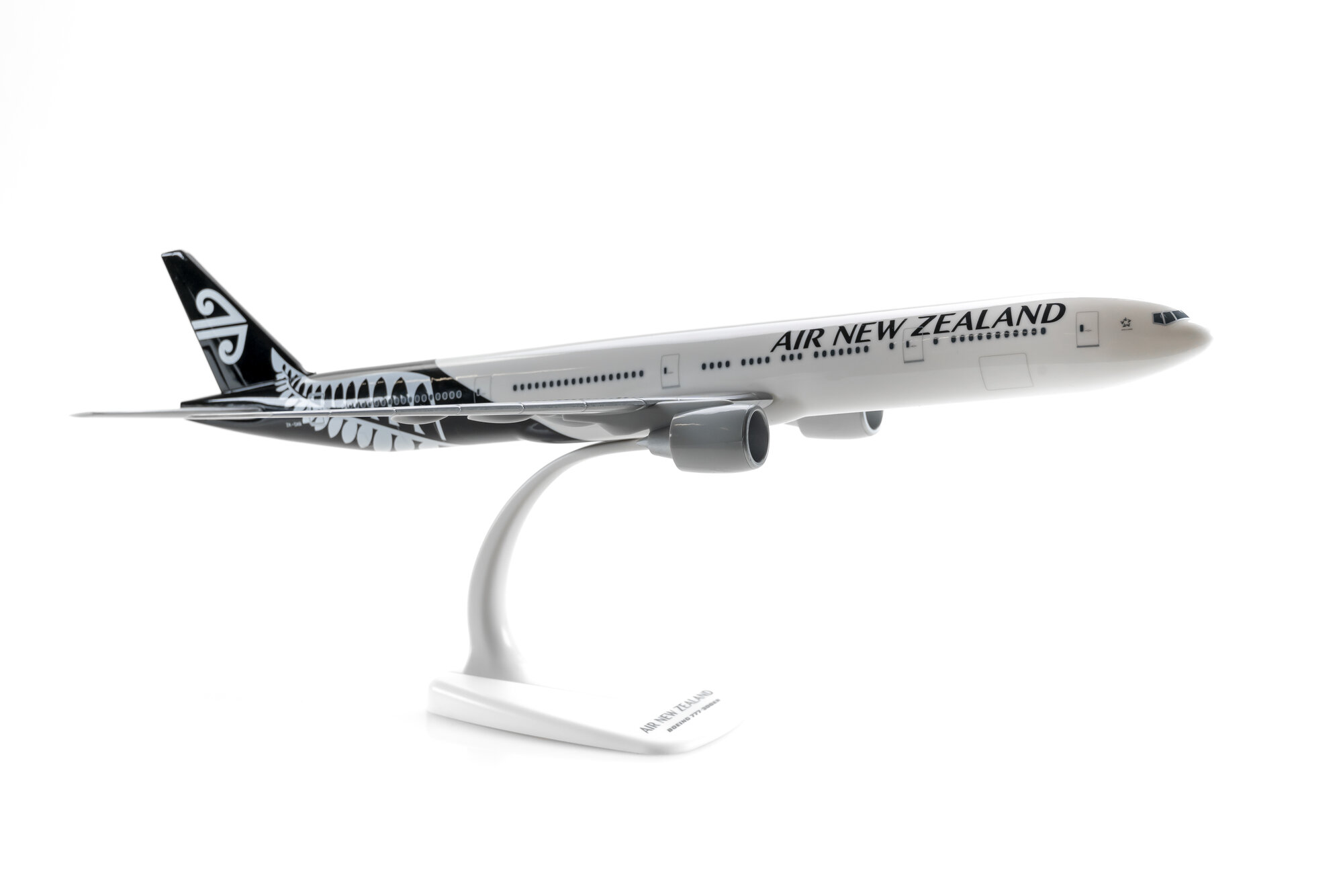 Boeing 777-300ER Air New Zealand | Modelsnavigator.com