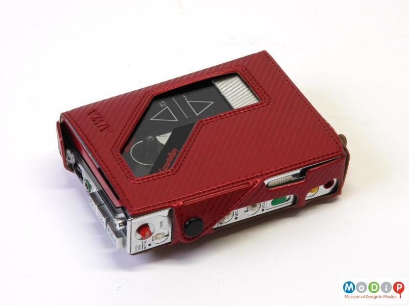 AIWA Cassette Boy HS-F7 | Museum of Design in Plastics