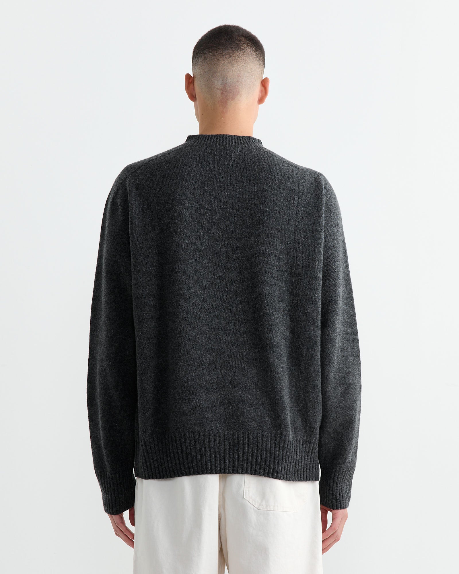 Seamless Crew Neck in Grey