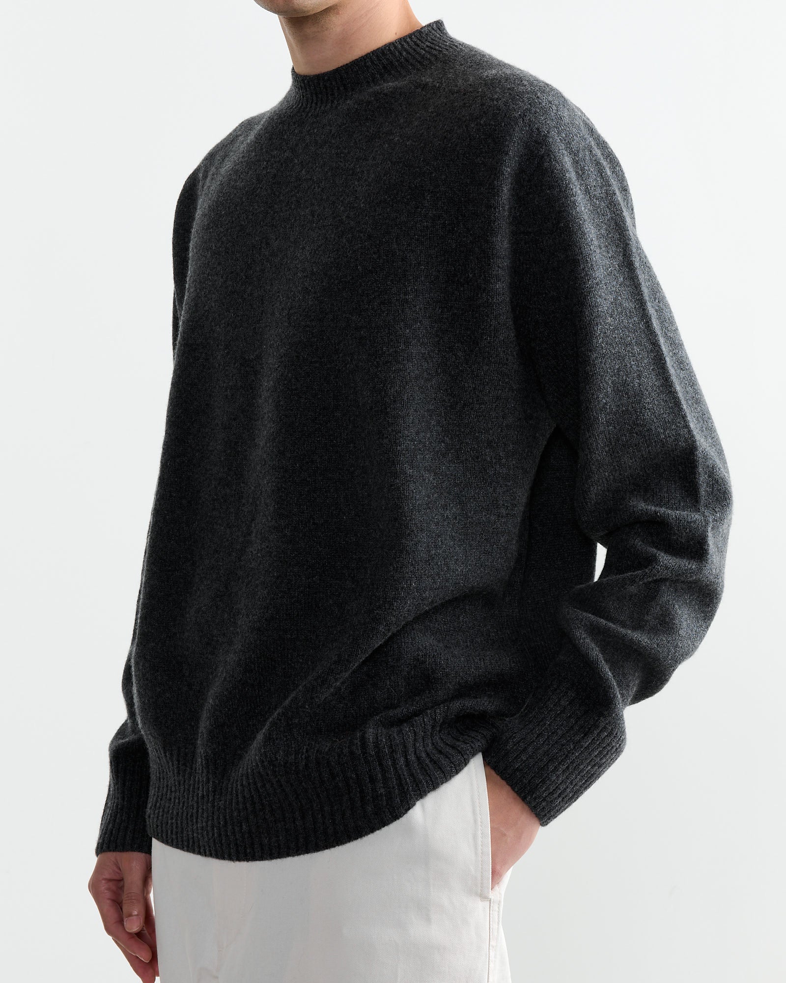 Seamless Crew Neck in Grey