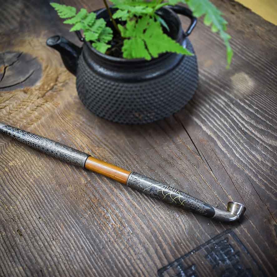 寄金細工煙管｜コレクション｜杢目金の研究機関・日本杢目金研究所