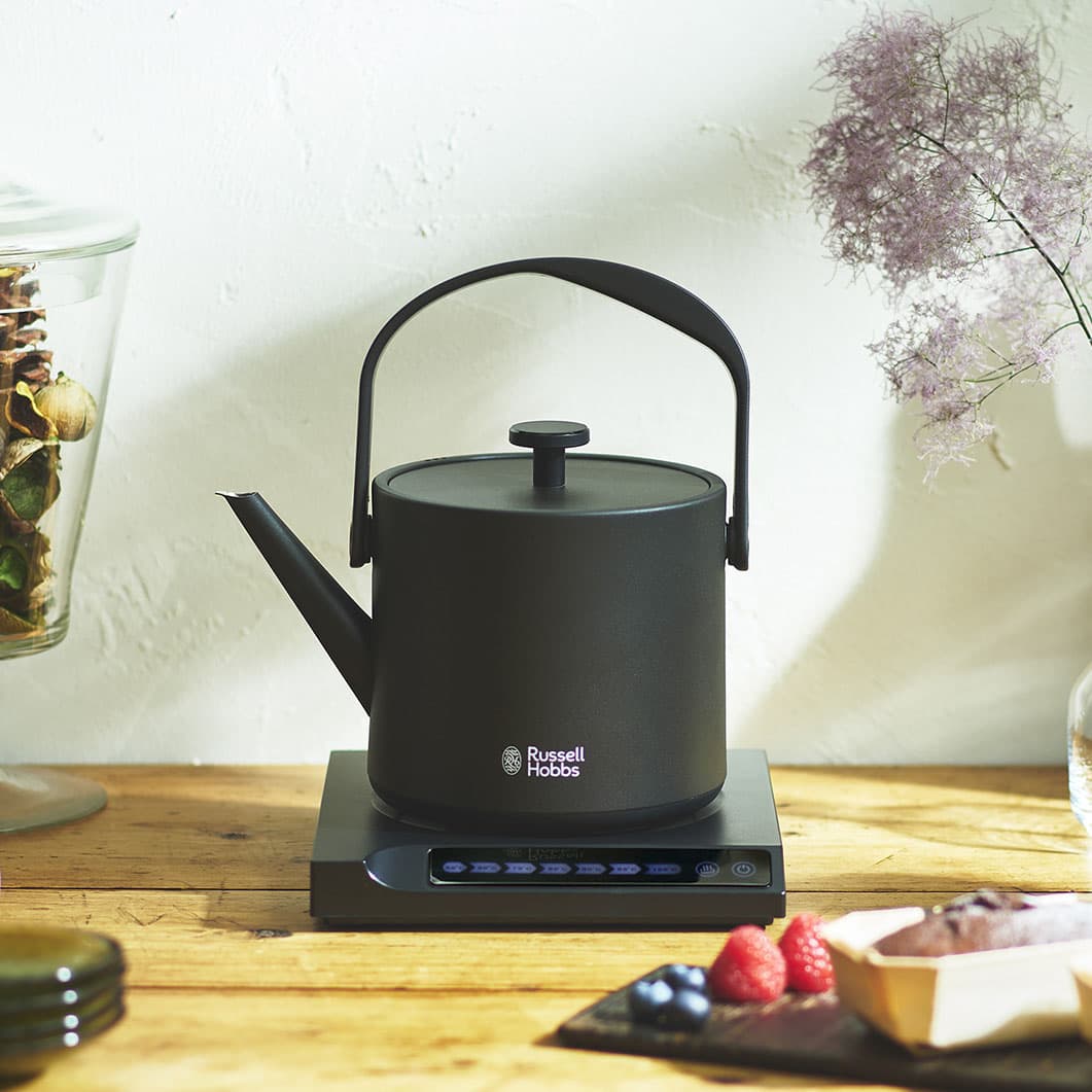 Russell Hobbs Tケトル ブラック(ブラック)：キッチン & ダイニング