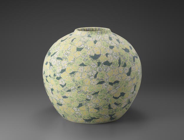 晴白練上大壺 - 国立工芸館