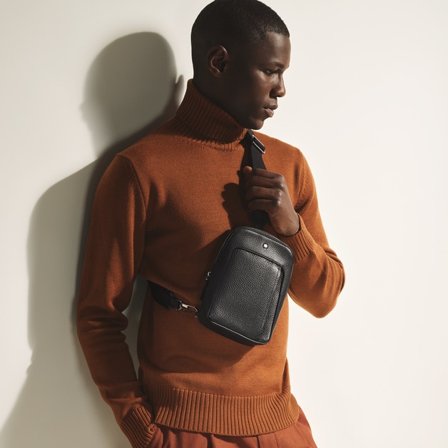 モンブラン コンパニオン スモール オン ボディ バッグ - レザー