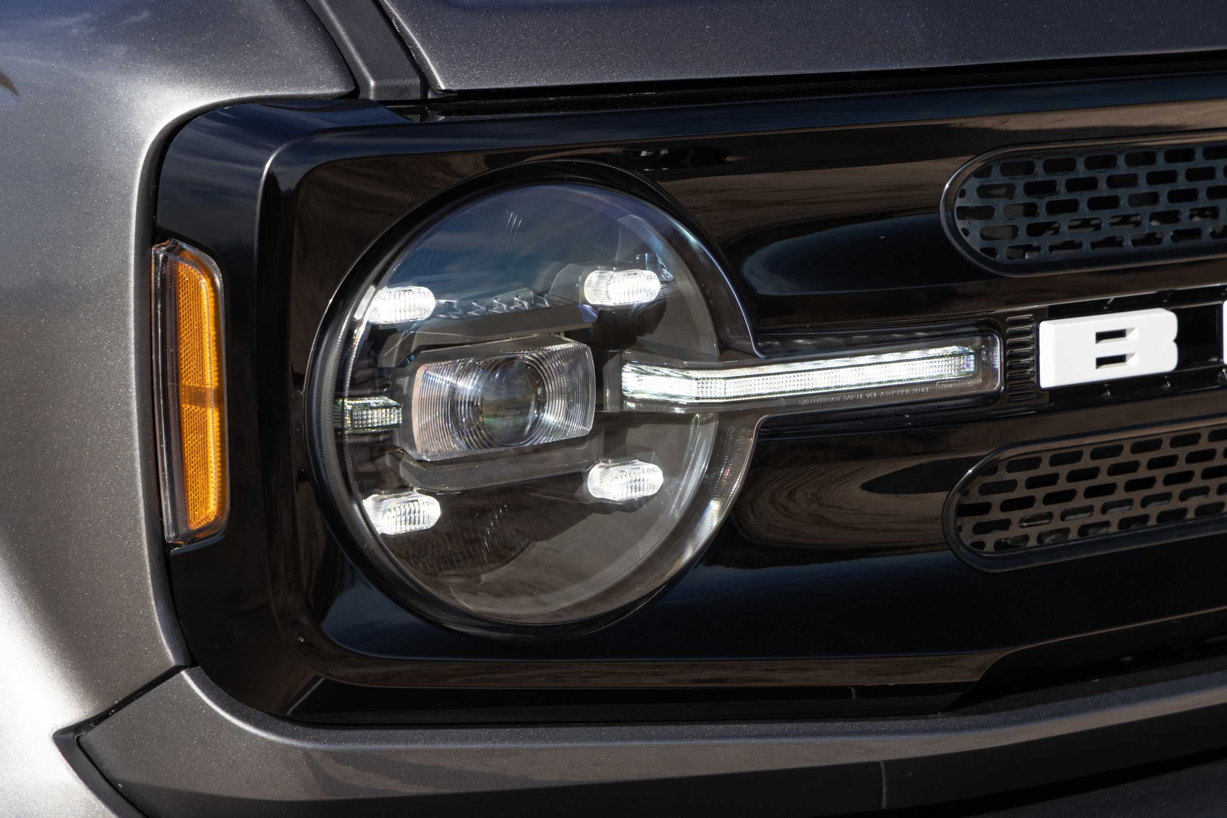 Morimoto Ford Bronco (21+) XB LED Headlights | LF497