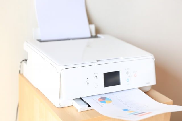 スマホから簡単セットアップ！ エプソンが家庭用インクジェット