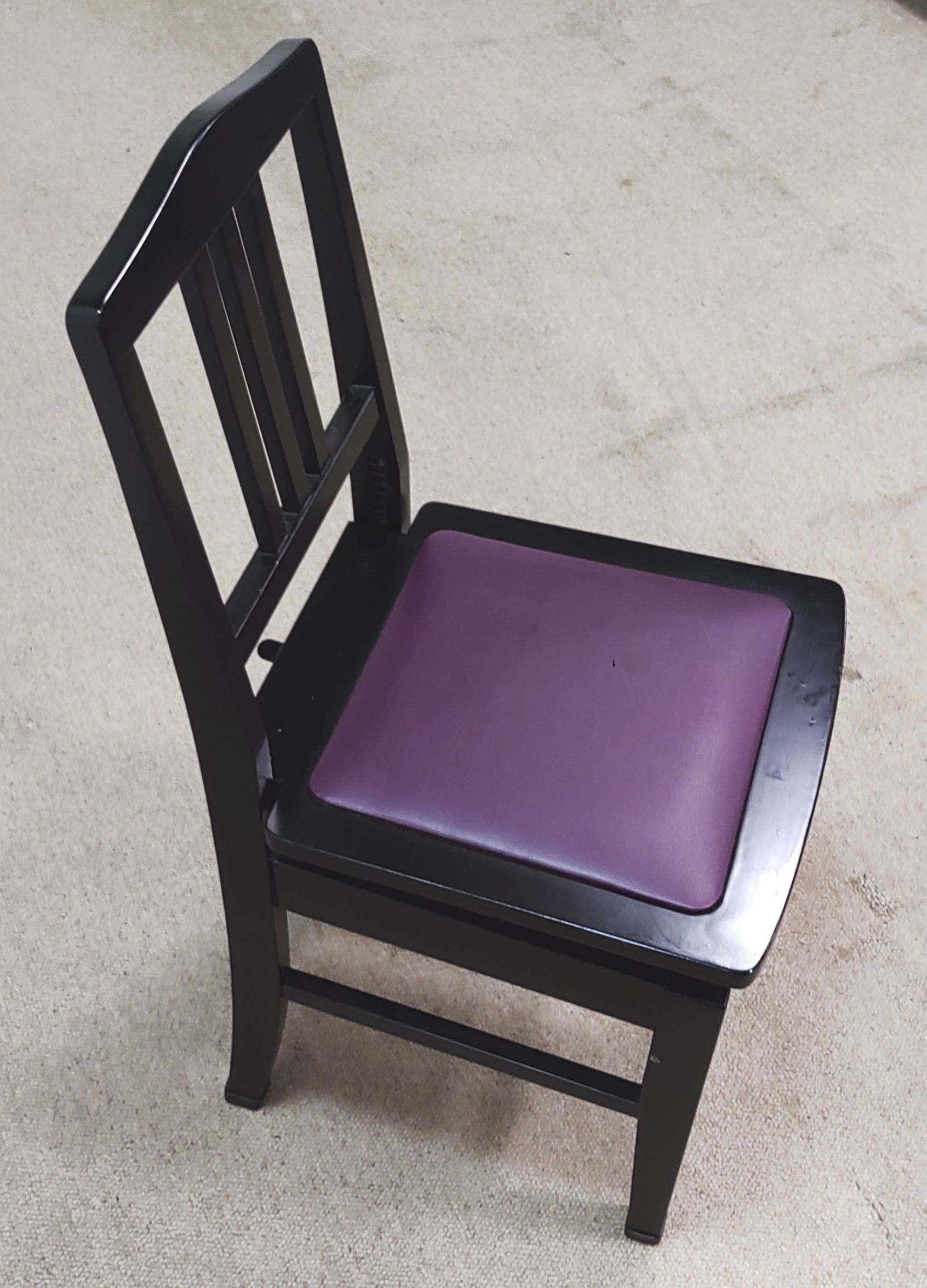 ピアノ椅子（中古）背付 | 山口県山口市で調律とピアノ販売の「株式