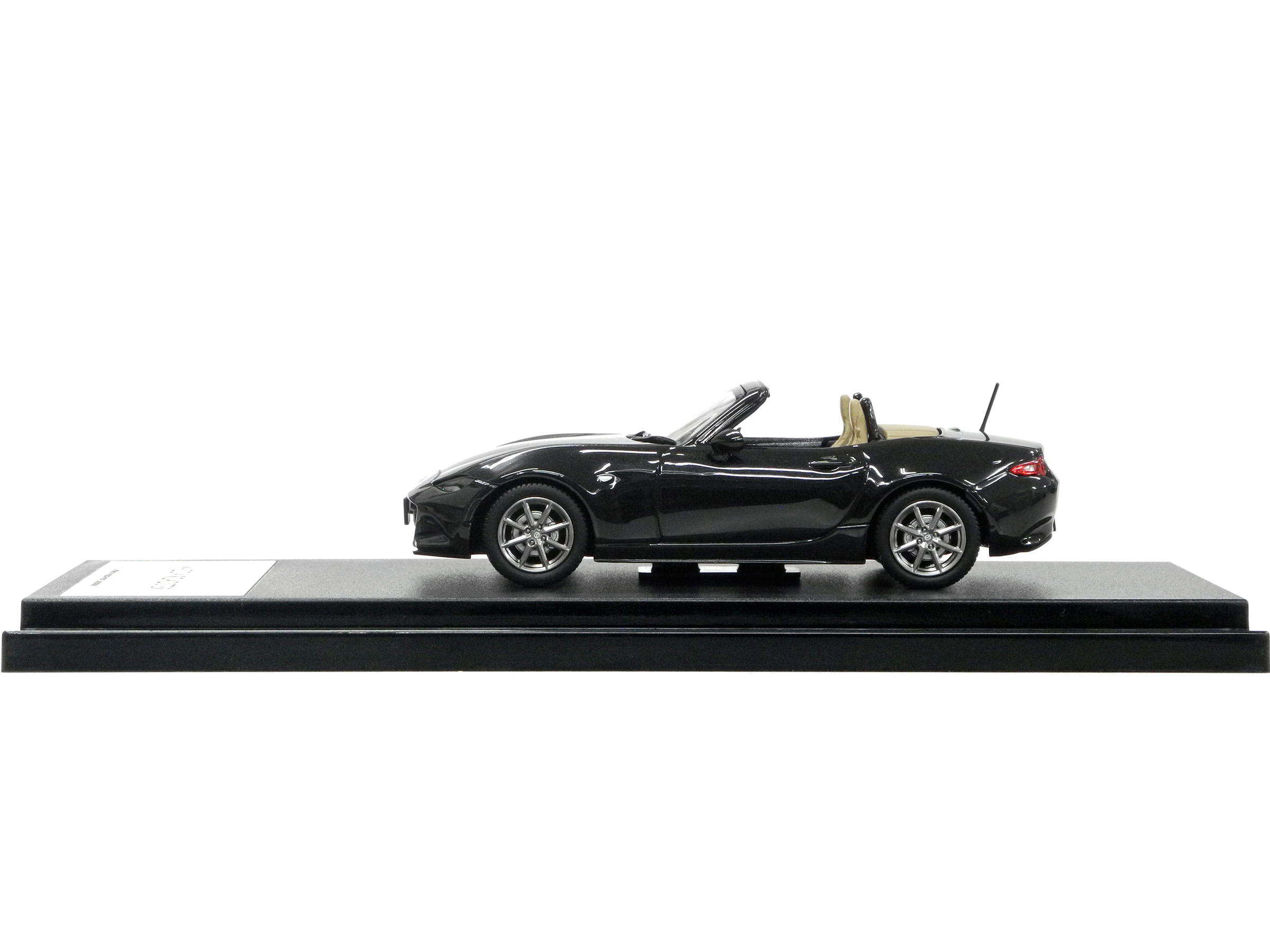 ROADSTER S Leather PKG Vｾﾚｸｼｮﾝ(2024)ﾓﾃﾞﾙｶｰ1/43