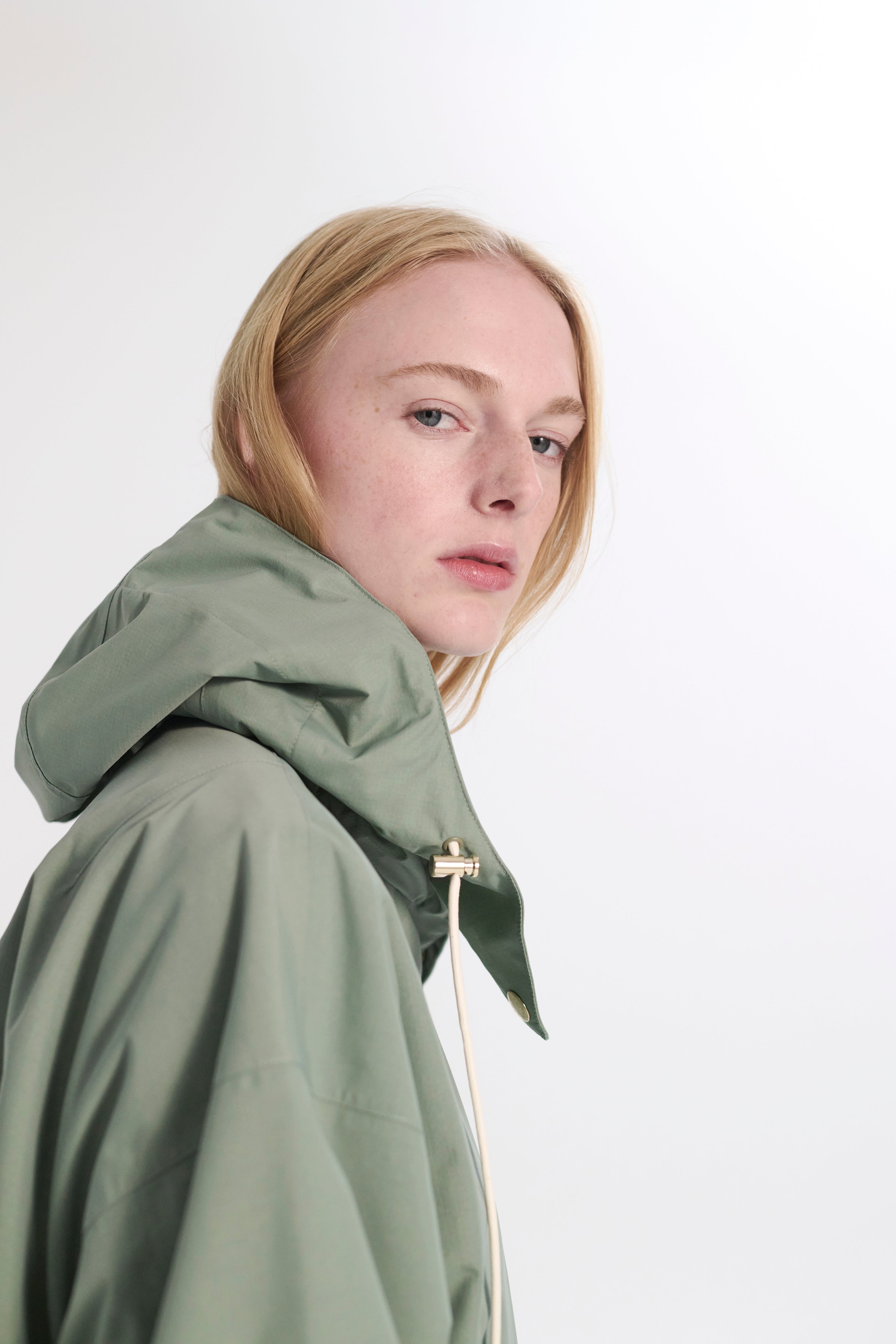ウィメンズ SKYE RAINTEC PARKA - フーデッドパーカー – Mackintosh
