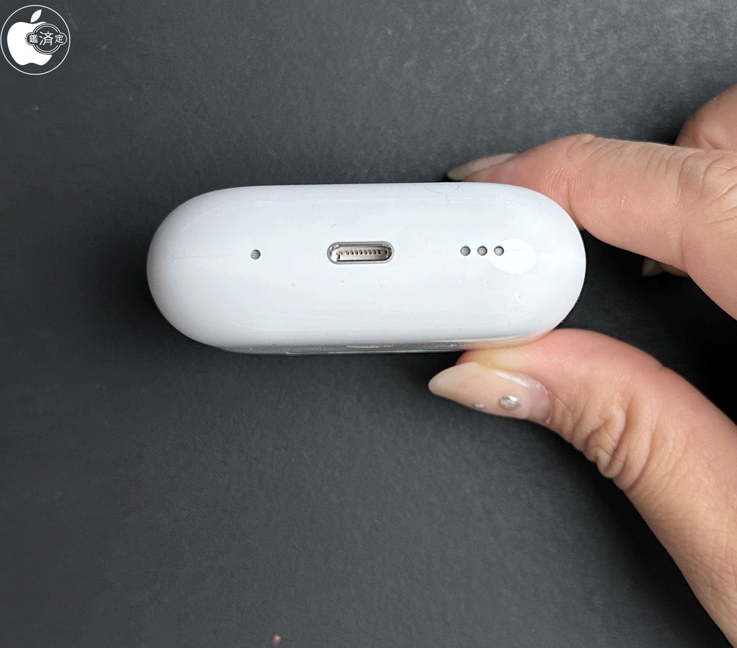 AppleのH2チップを搭載した完全ワイヤレスイヤフォン「AirPods Pro (第