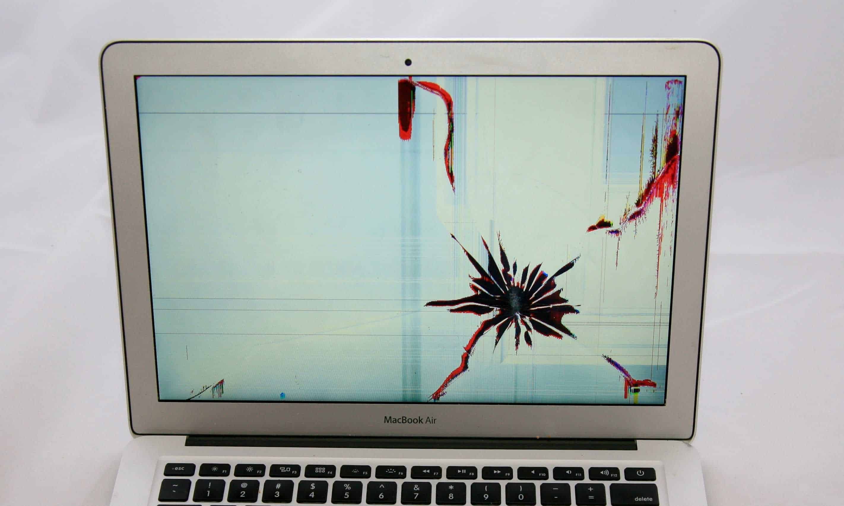 MacBook Air Screen Repair - 13 Inch - Red Fracture