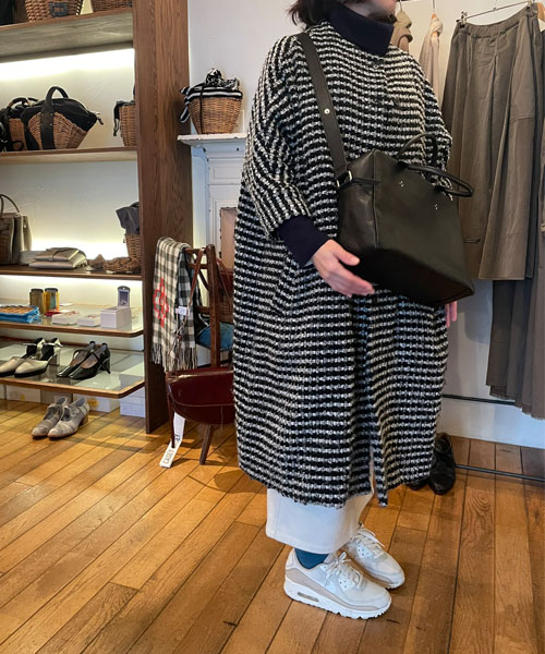 お仕事用に「おかかえバッグ」 - MADRIGAL（マドリガル）