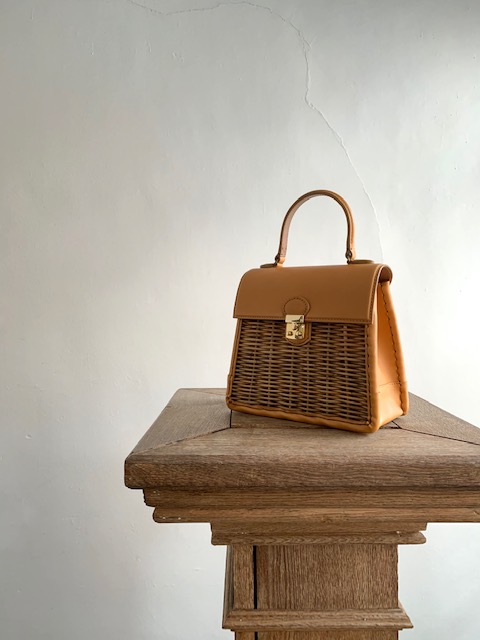 到着│eb.a.gos - MADRIGAL（マドリガル）