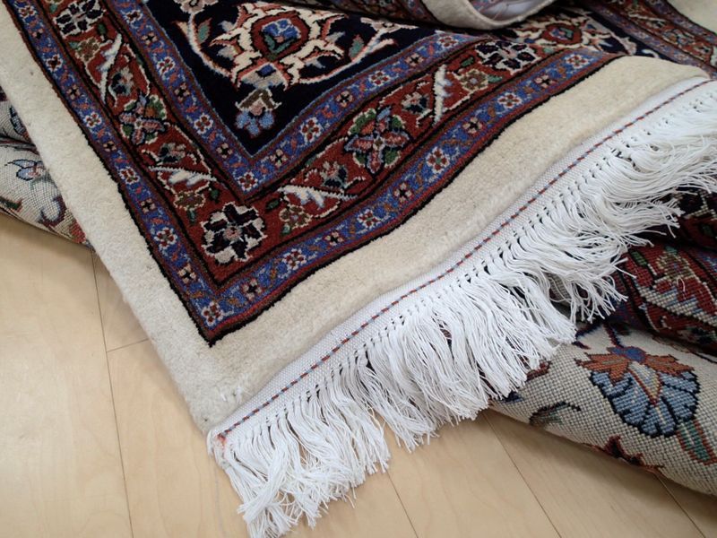 ペルシャ絨毯なら｜魔法のじゅうたん仙台｜通販・メンテナンスは全国対応