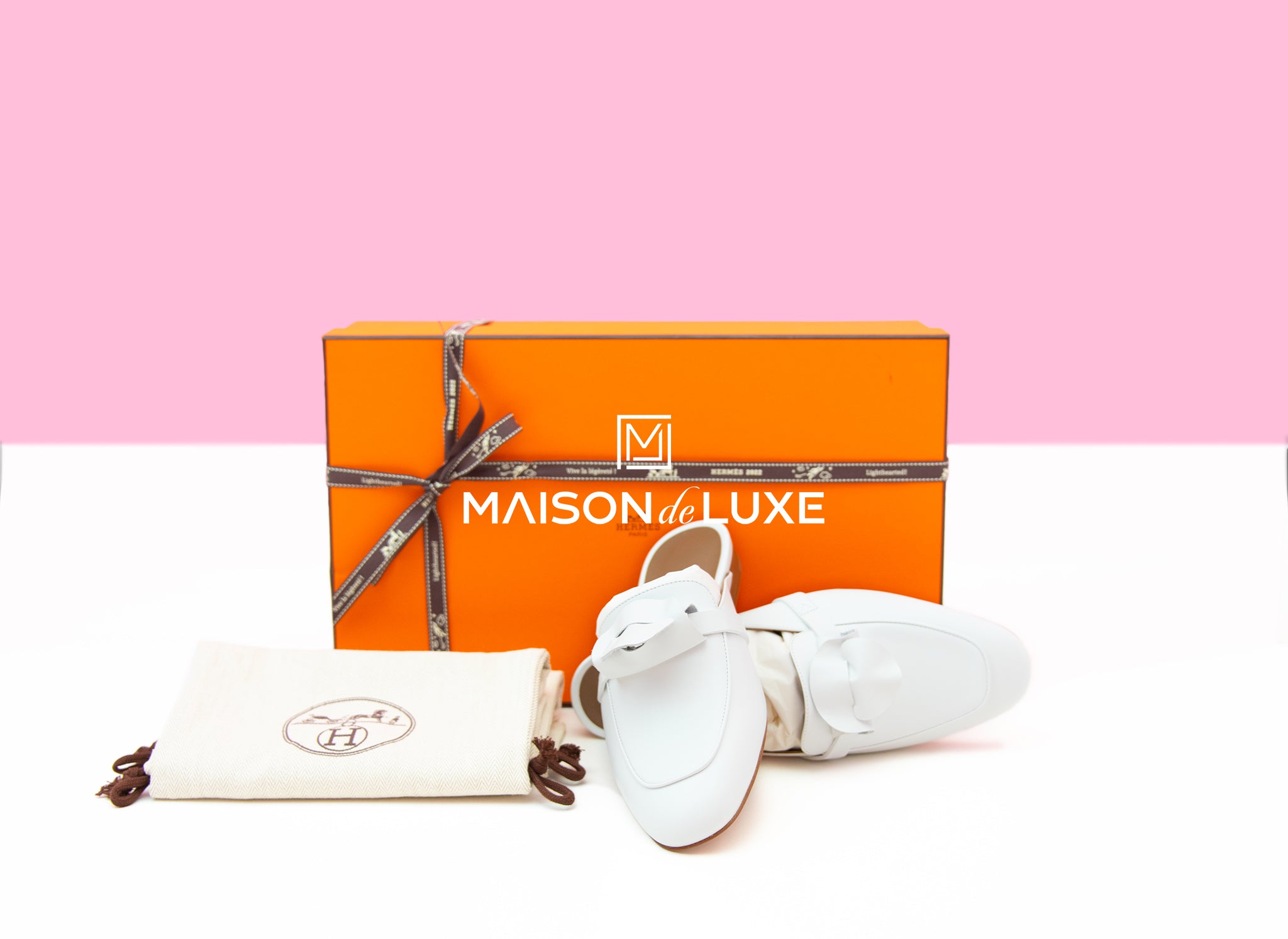 Hermes Women's White OZ Kelly Mules 37 Shoes – MAISON de LUXE