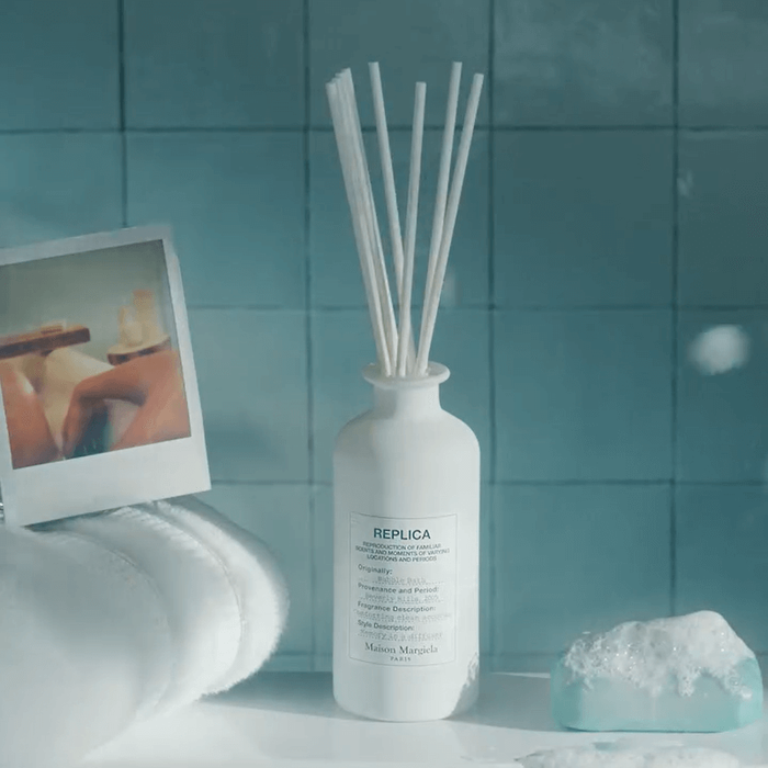 Discover The REPLICA Bubble Bath Diffuser | Maison Margiela