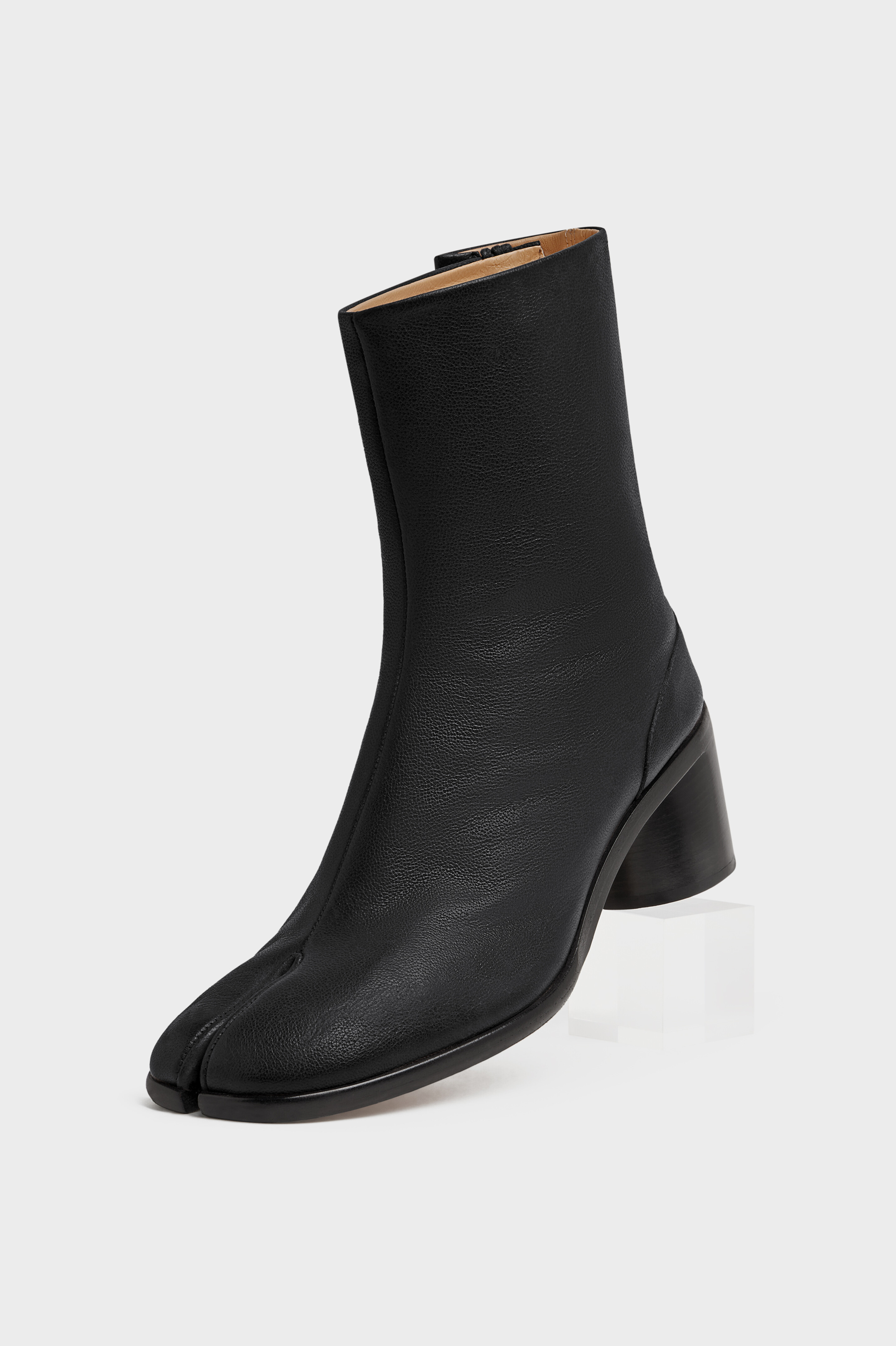 Tabi Leather Ankle Boots Nutmeg | Maison Margiela