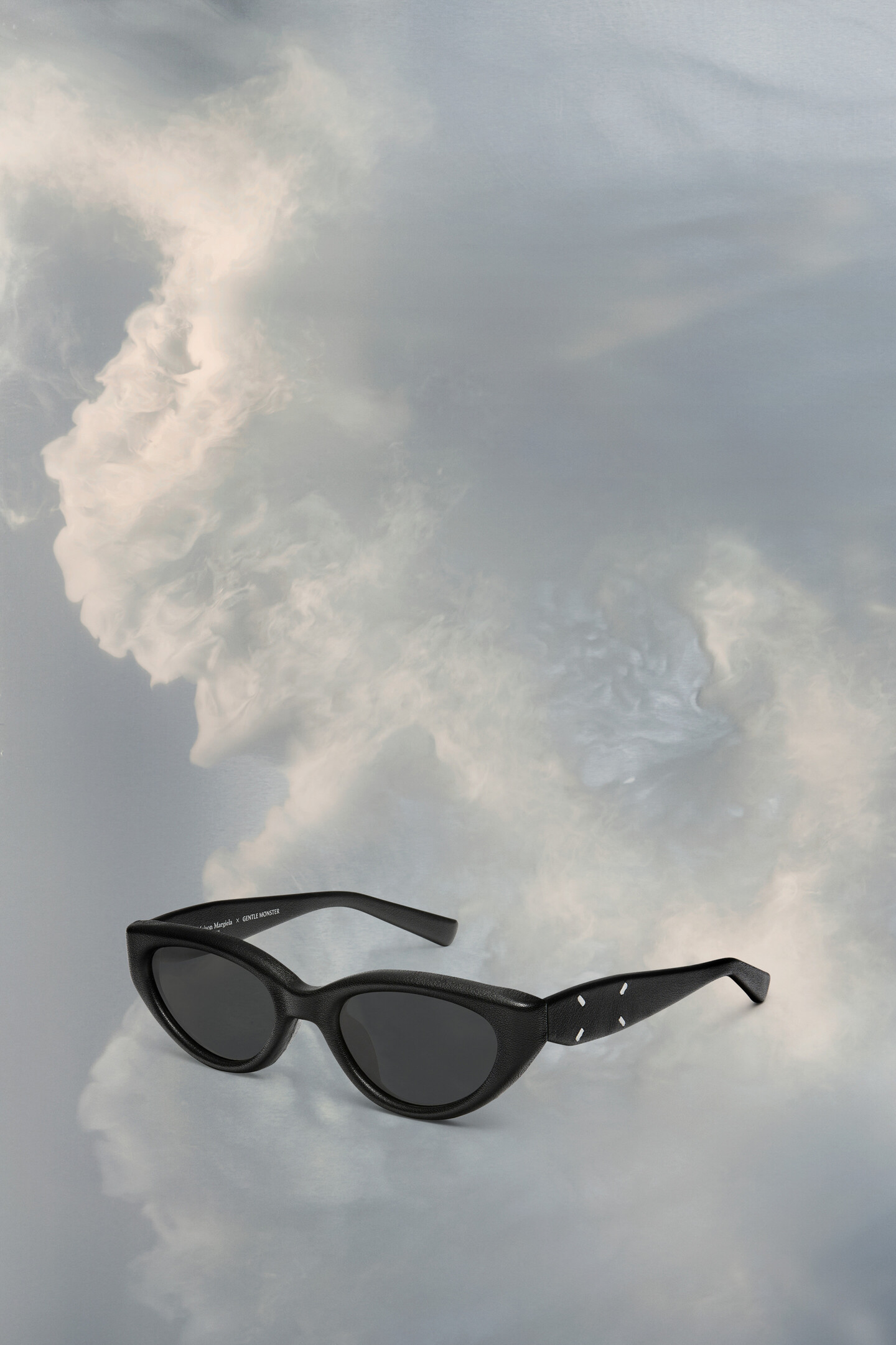 Sunglasses MM X Gentle Monster MM108 LEATHER | Maison Margiela