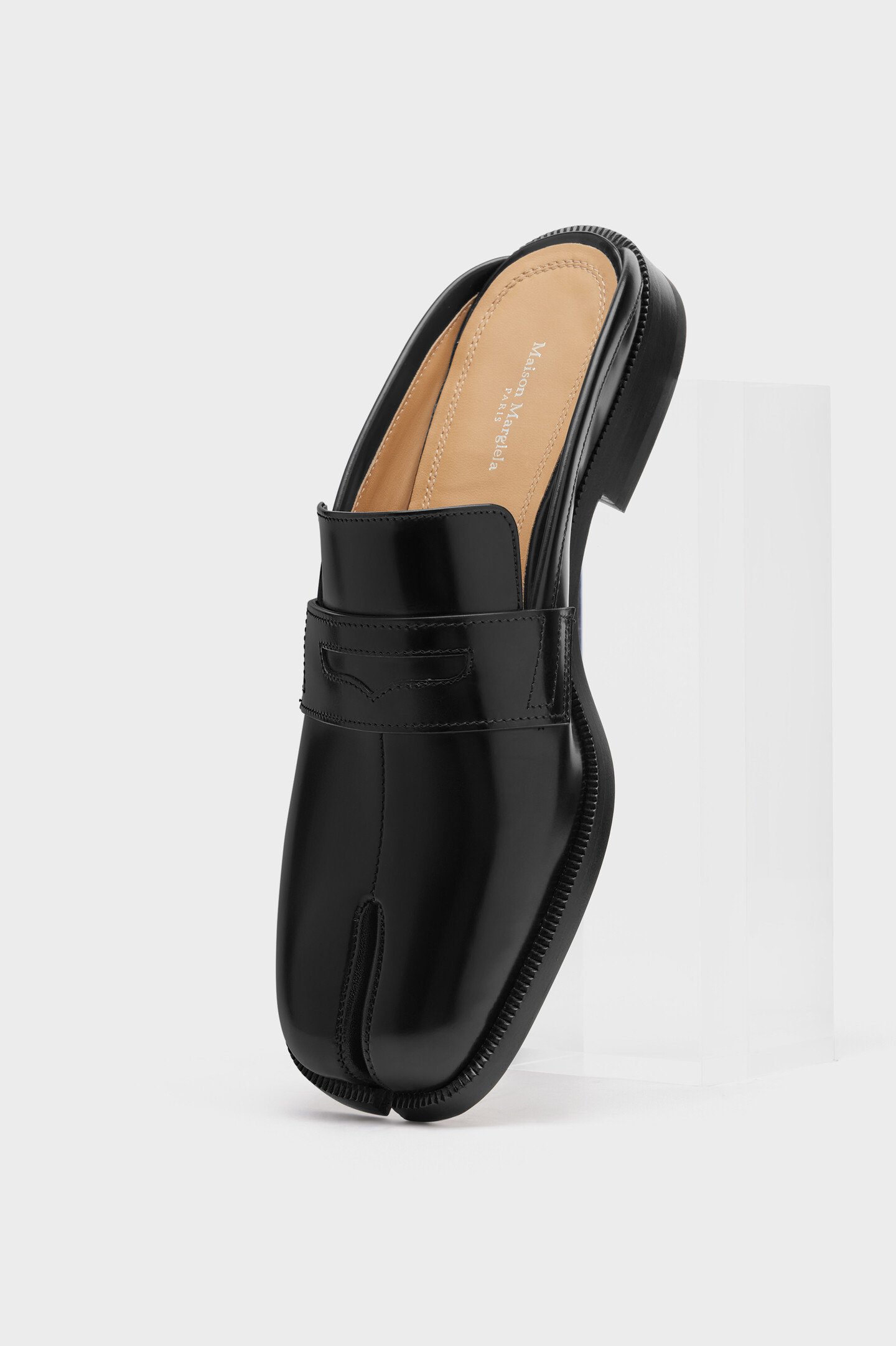 Women's Black Leather Tabi City Loafer Mules