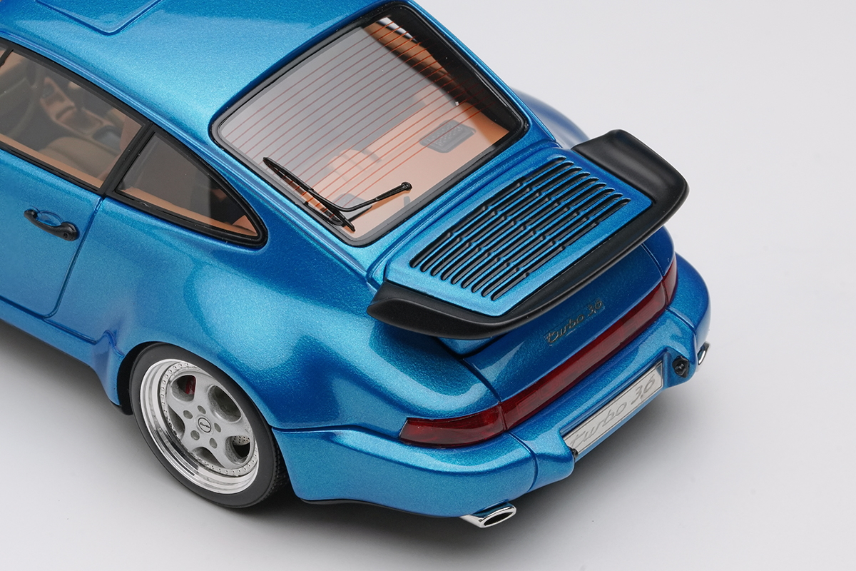 Make Up Co., Ltd. / Porsche 911(964) Turbo 3.6 1993