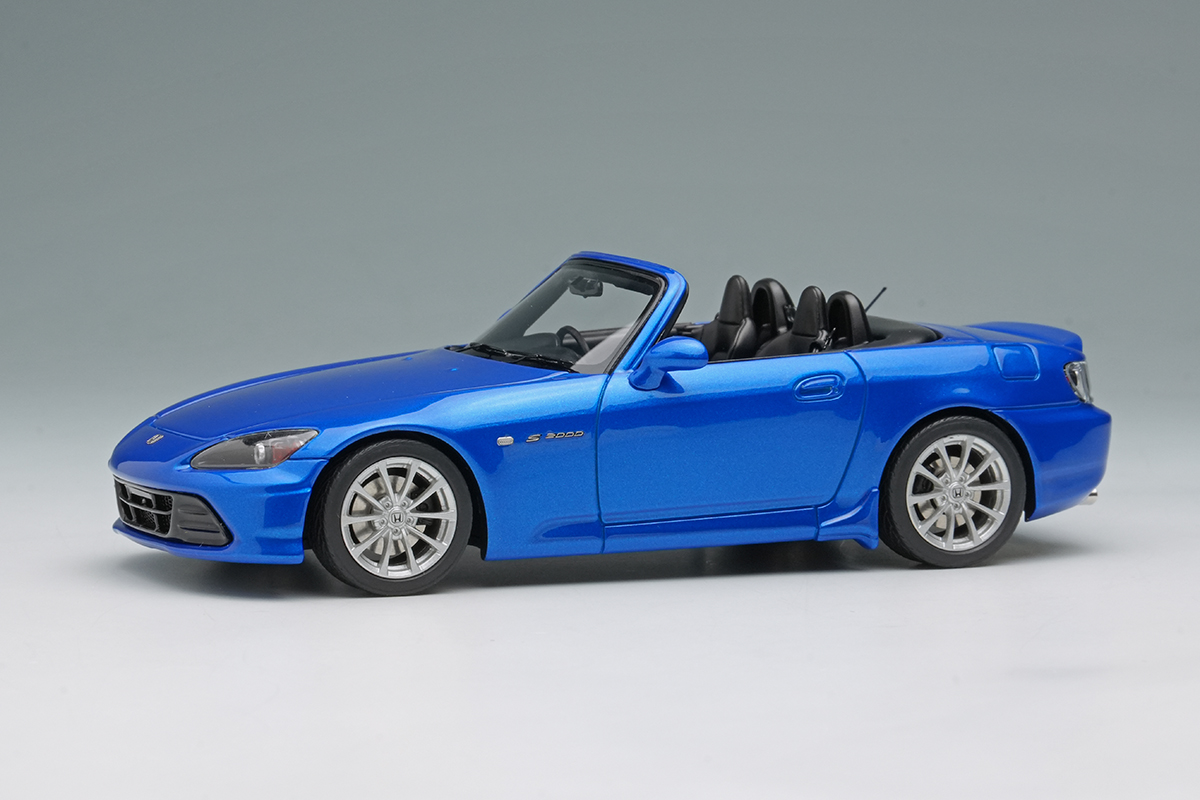 Make Up Co., Ltd. / 1/43