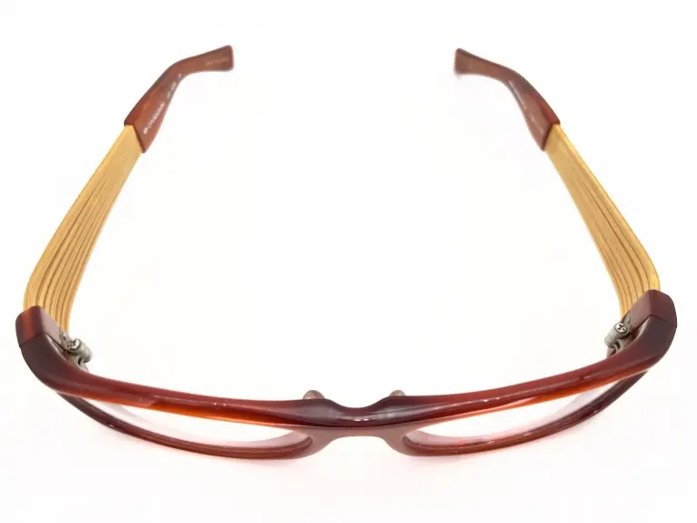 Other brands｜OPUS DESING OD-1020 C-2｜テンプルに自然素材を使用