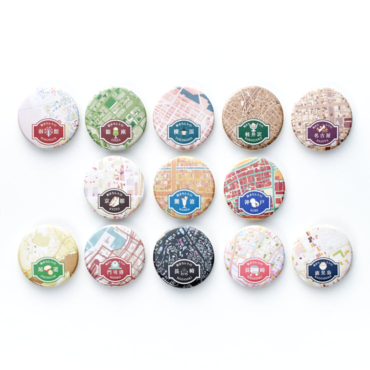 街まち】缶バッジチャーム(スタンド付き）/レトロ 軽井沢｜地図グッズ