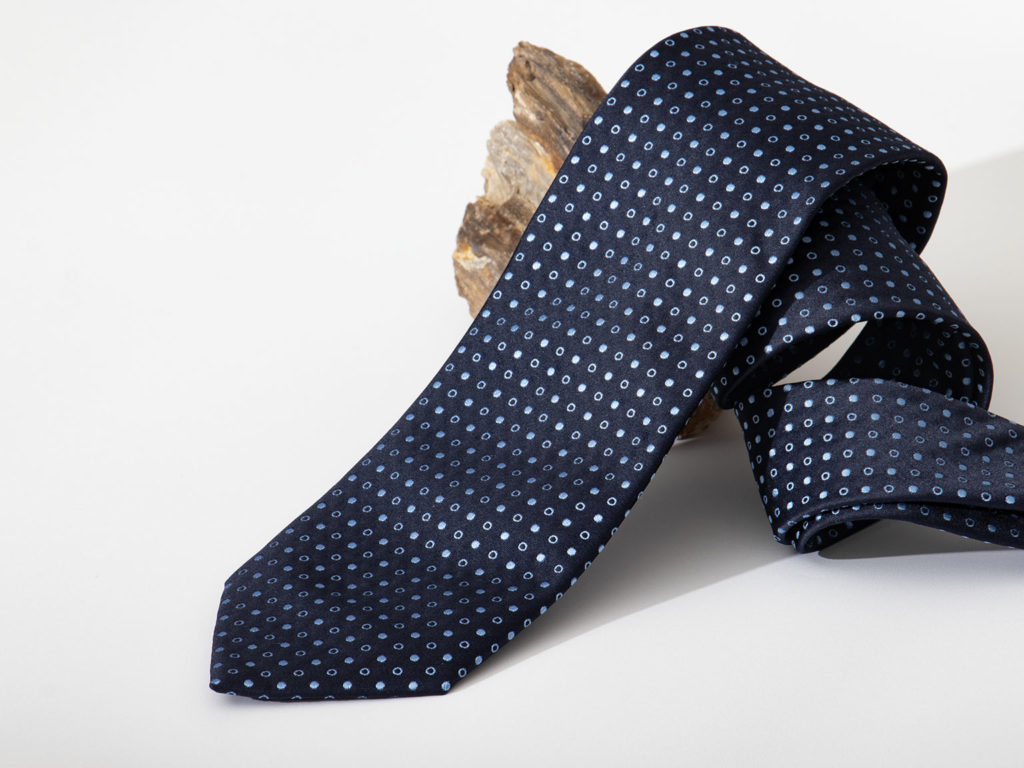 TIES】NEW ARRIVAL～❝007 SKYFALL TIE❞が再入荷しました～ | E