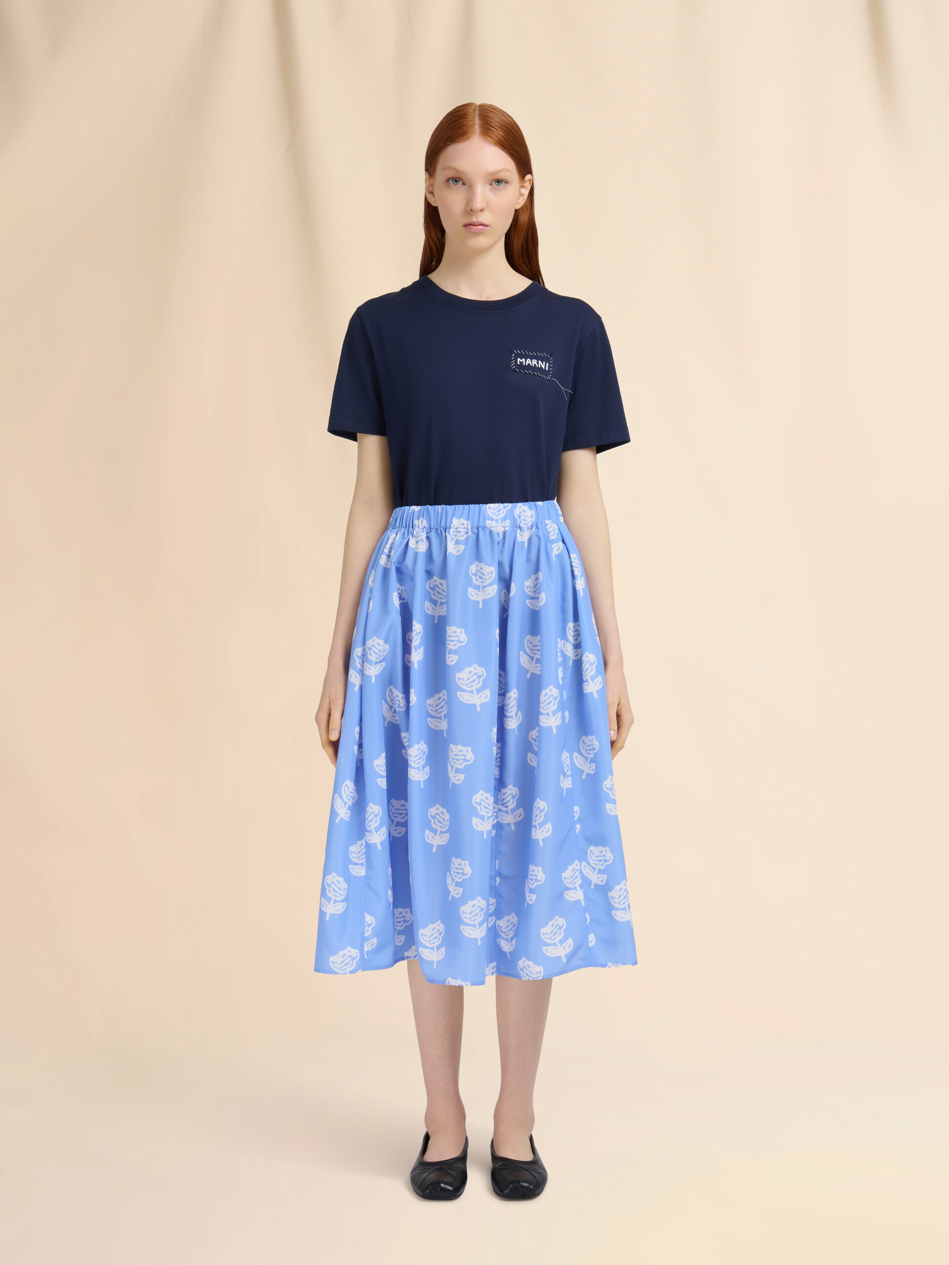 ライトブルー ポプリン製エッグスカート Sprayed Roses プリント | Marni