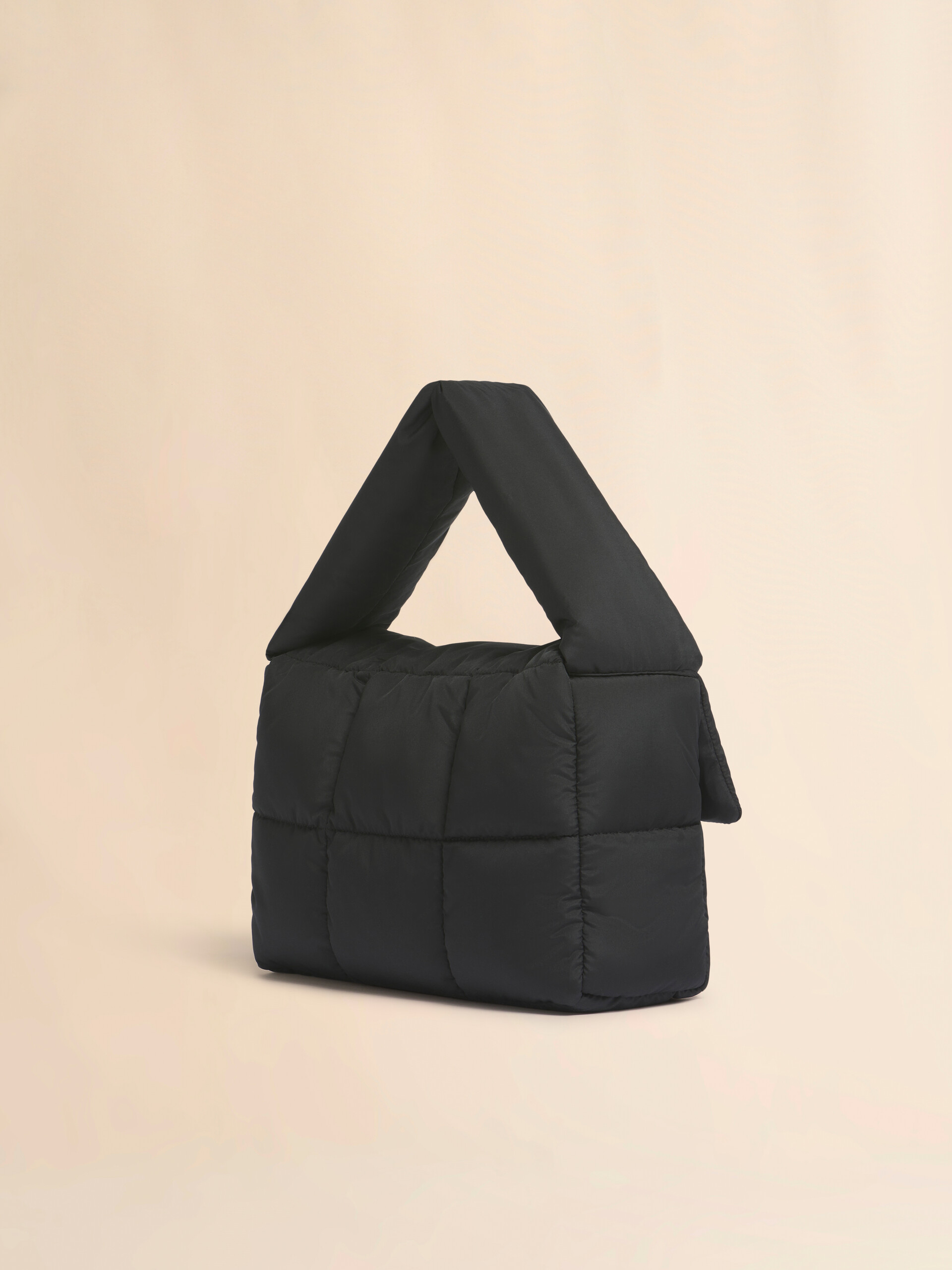 ブラック Puff ショルダーバッグ | Marni