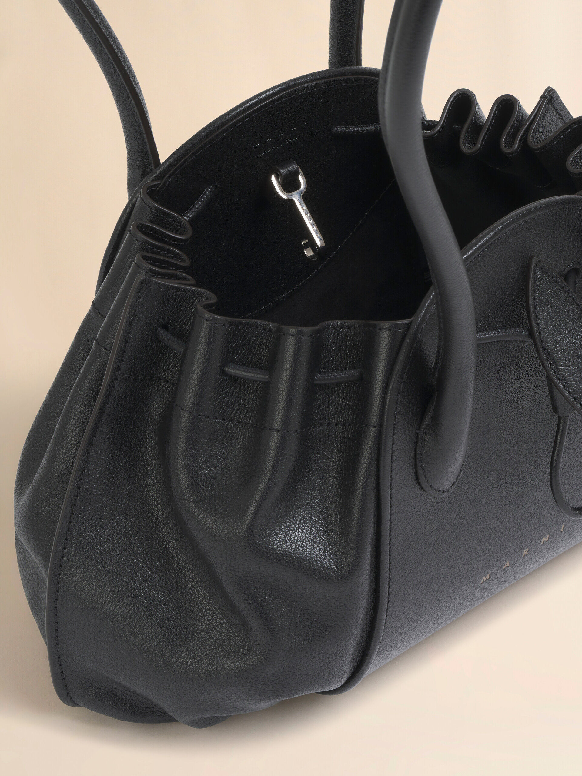 レディース トートバッグ＆ショッピングバッグ | Marni